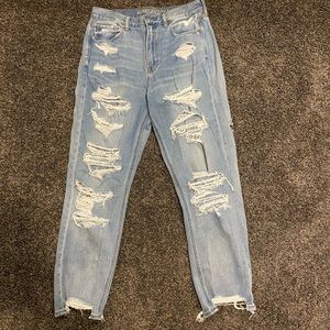 American Eagle Mom Jeans